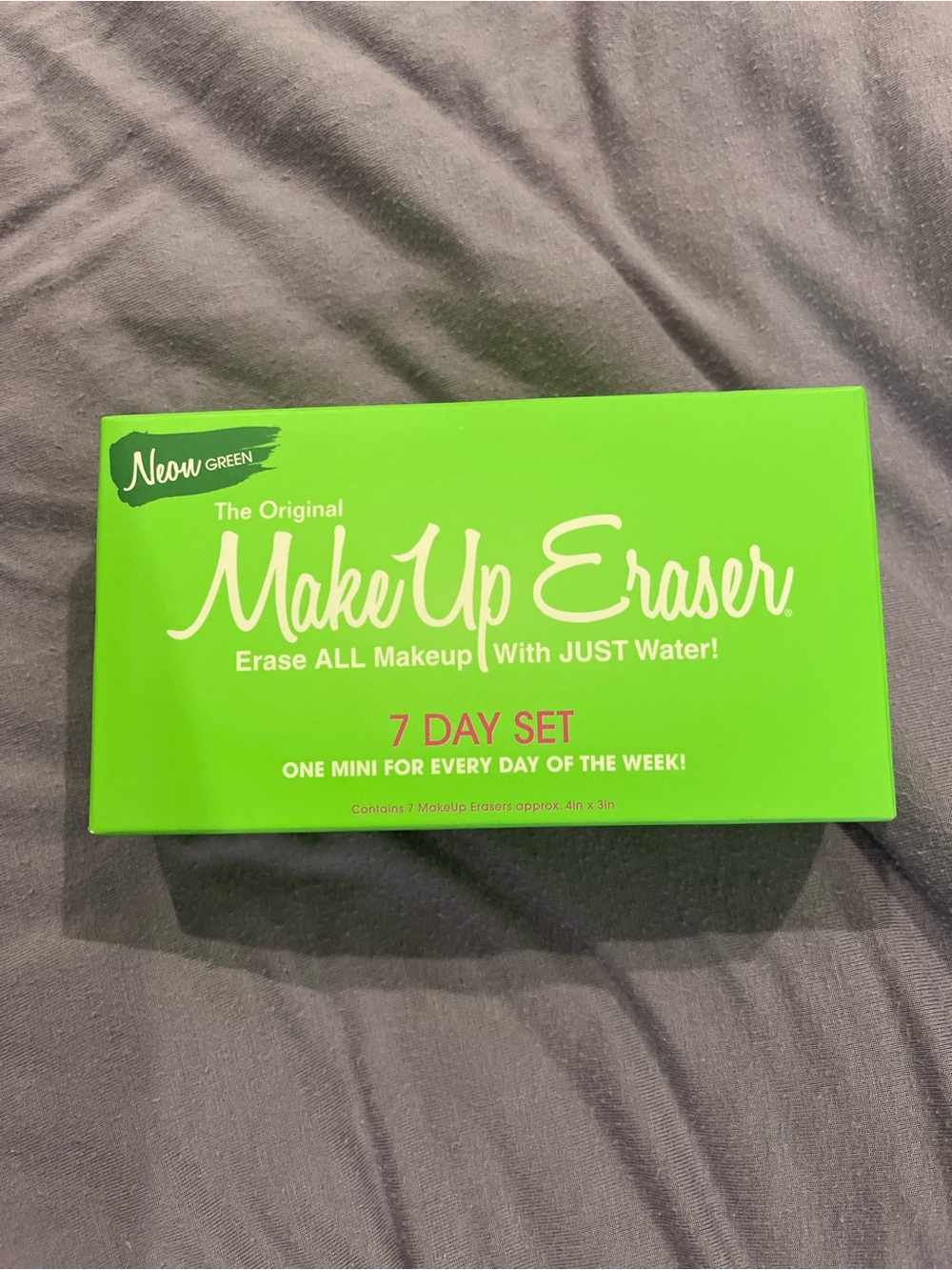 The Original Makeup Eraser 7 Day Set Neon Green Mini Size Makeup Remover NEW